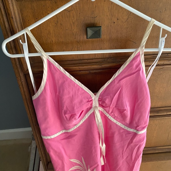 Awesome pink dress New with tags 100% silk - Picture 8 of 10